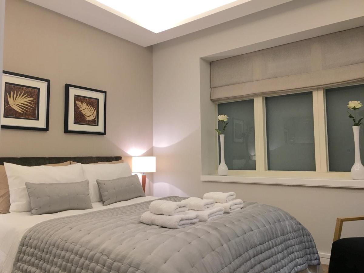 Trafalgar Luxury Suites Londen Buitenkant foto